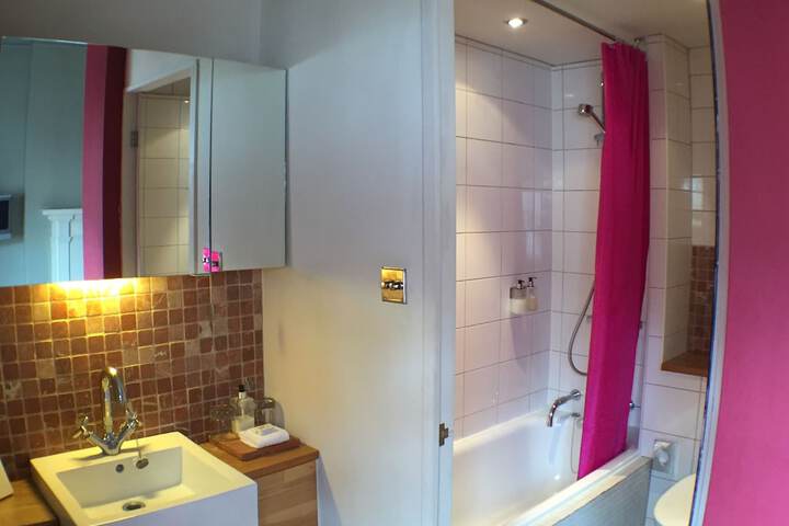 Clean Restrooms