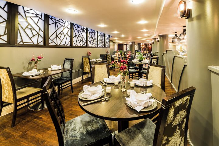 Dining Photos