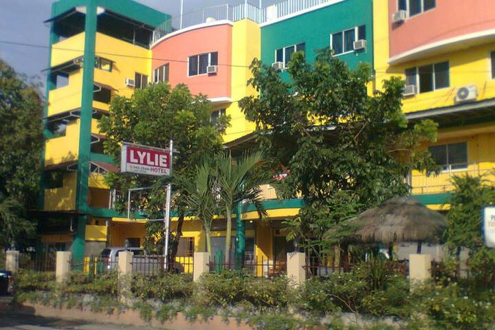 Hotel 56 of 59