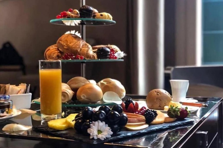 Breakfast meal
