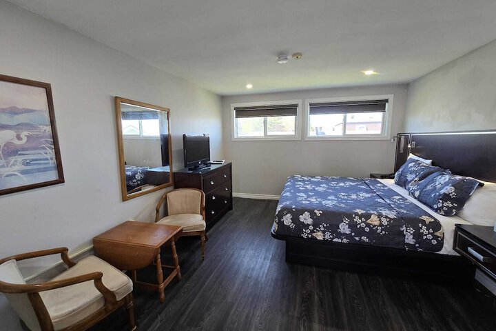 Room 21 of 43