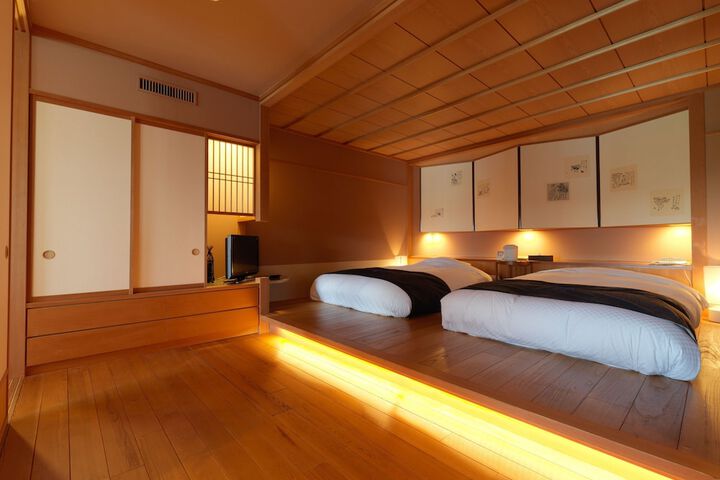 Room 28 of 99