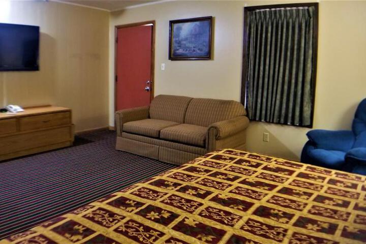 Grand Motel