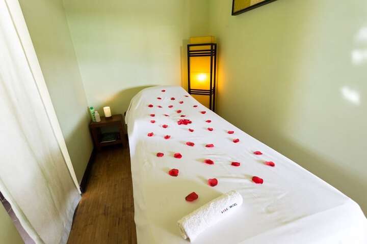 Room 14 of 21