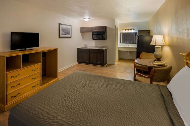1 Double Bed Efficiency (1 of 18)