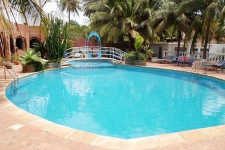 Pool 2 of 3