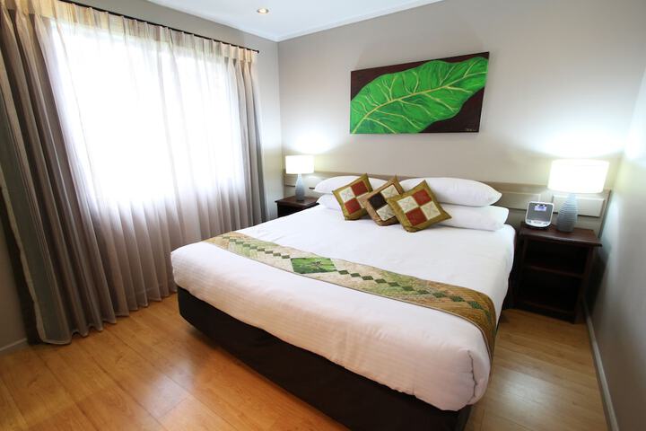 Room 3 of 42