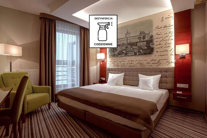 Room 7 of 67