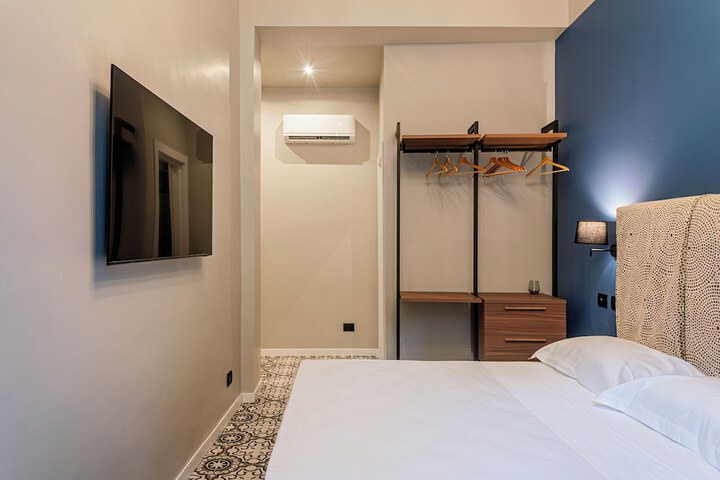 Room 12 of 31