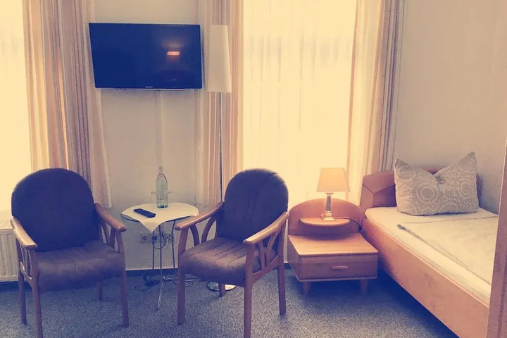 guest_rooms
