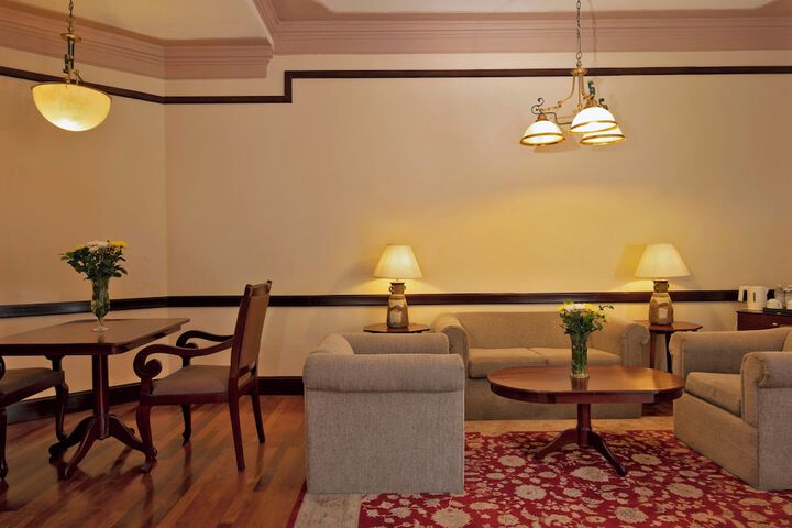 Room 41 of 104
