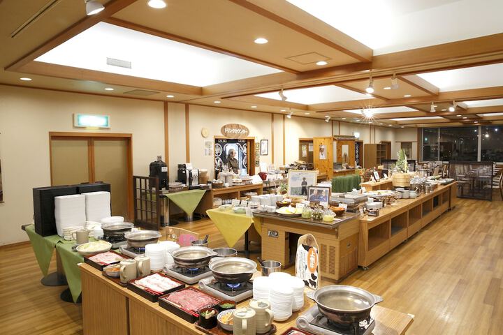 Dining Photos