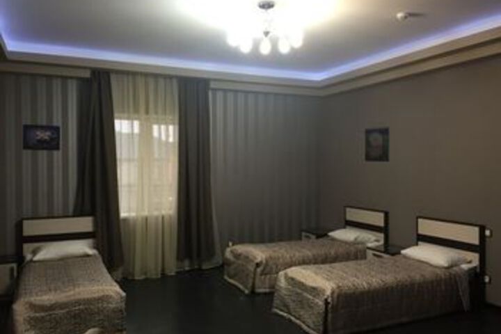 Room 13 of 24