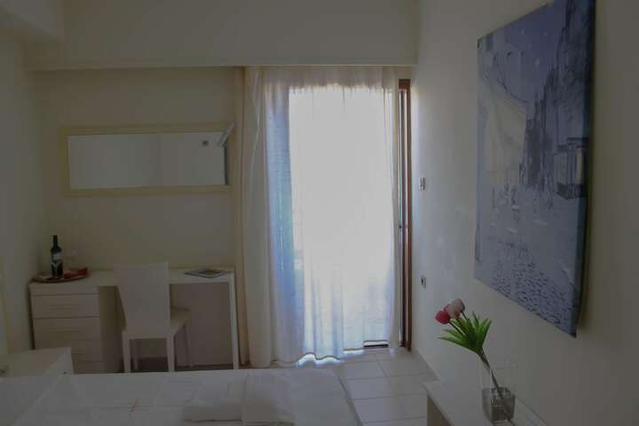 Room 32 of 91