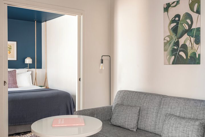 Room 19 of 65