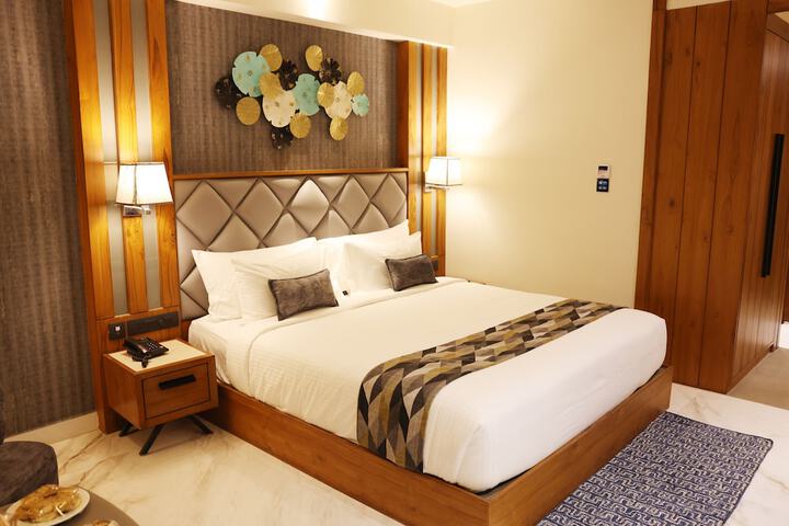 Room 15 of 70