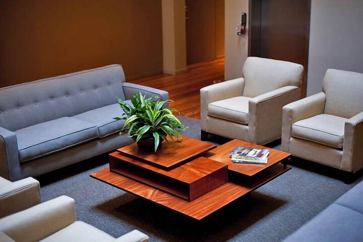 Guest Lobby