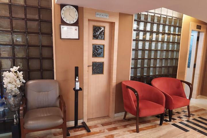 Room 19 of 36