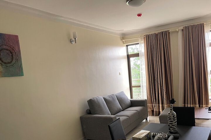 Room 13 of 34