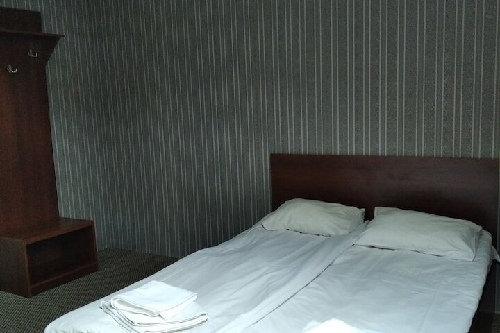 Room 9 of 61