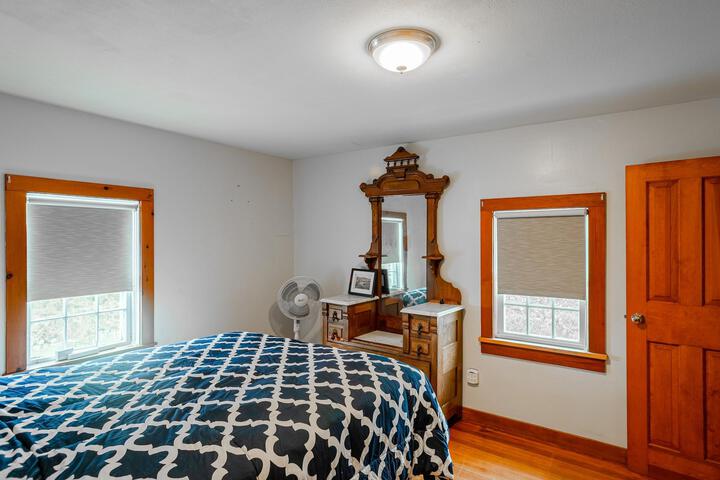 Room 42 of 63