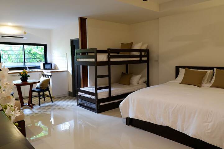 Room 15 of 30