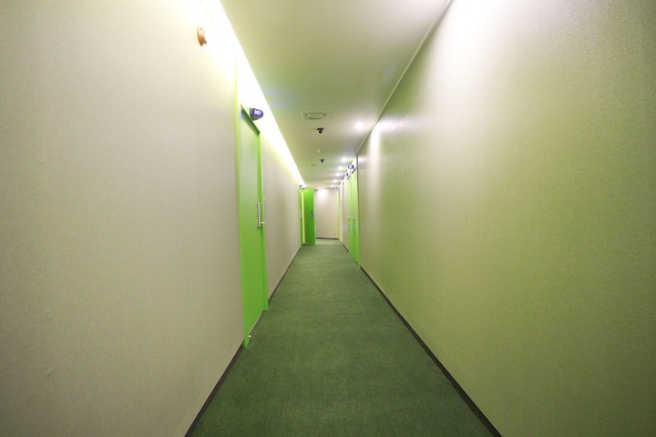 Ballroom/Hall 120 of 127