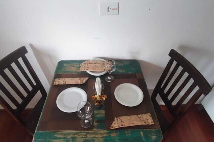 Room 8 of 12