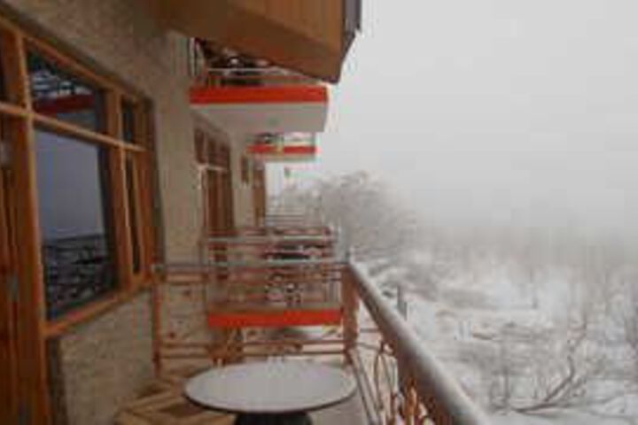 Terrace/Patio 2 of 27