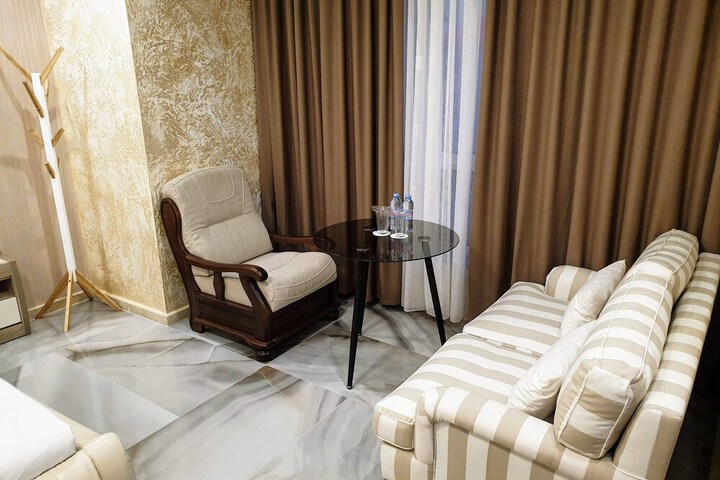 Room 39 of 68