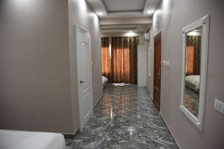 Room 8 of 19