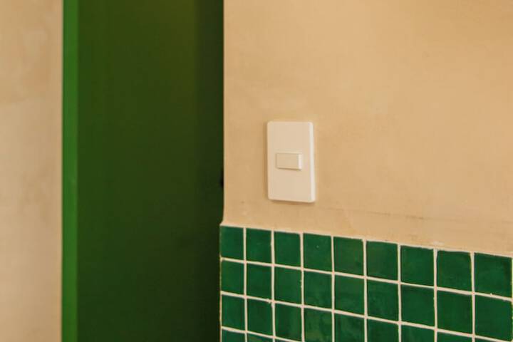 Room 107 of 193