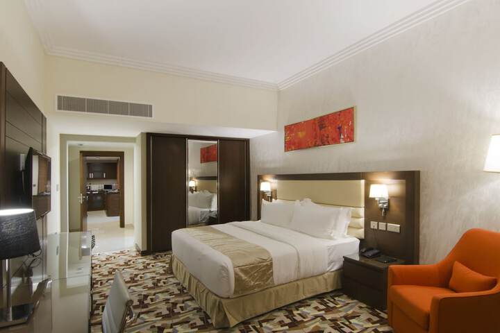 Room 28 of 55