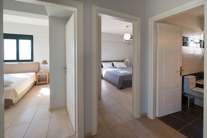Room 14 of 111