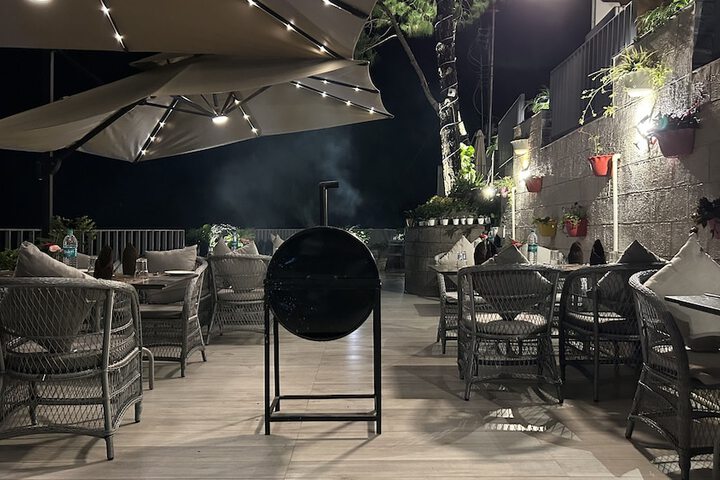 Dining 110 of 137