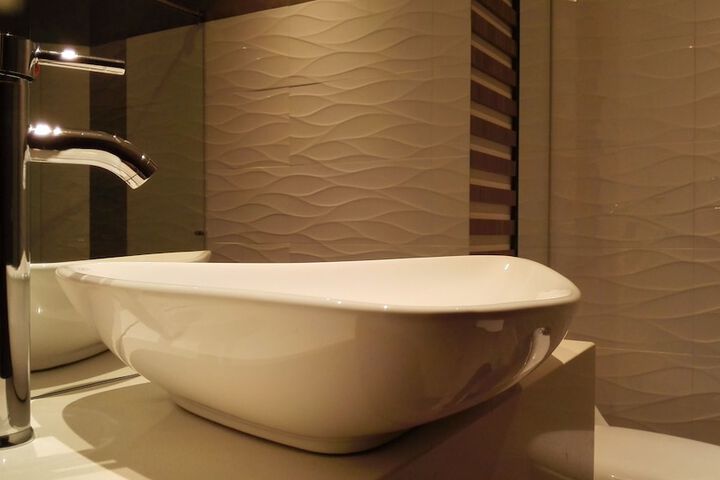 Clean Restrooms
