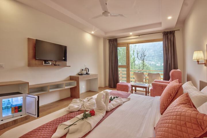 Room 3 of 29