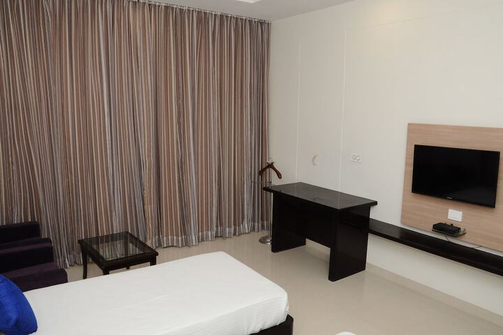 Room 17 of 84
