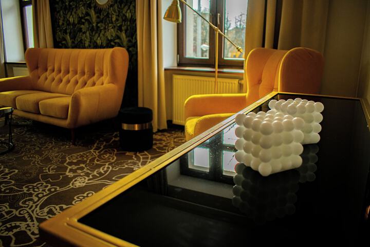 Room 15 of 60