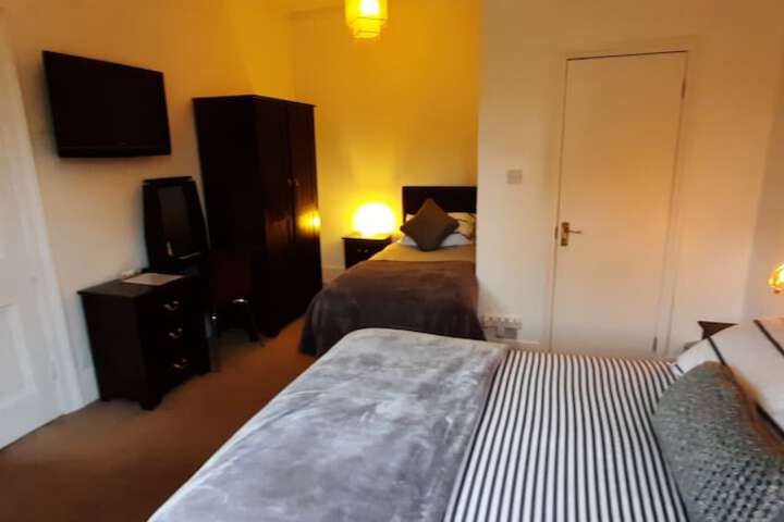 Room 14 of 39