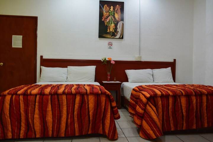 Room 8 of 37