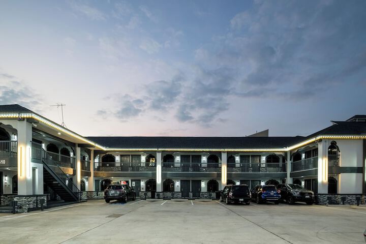 Hotel 40 of 51