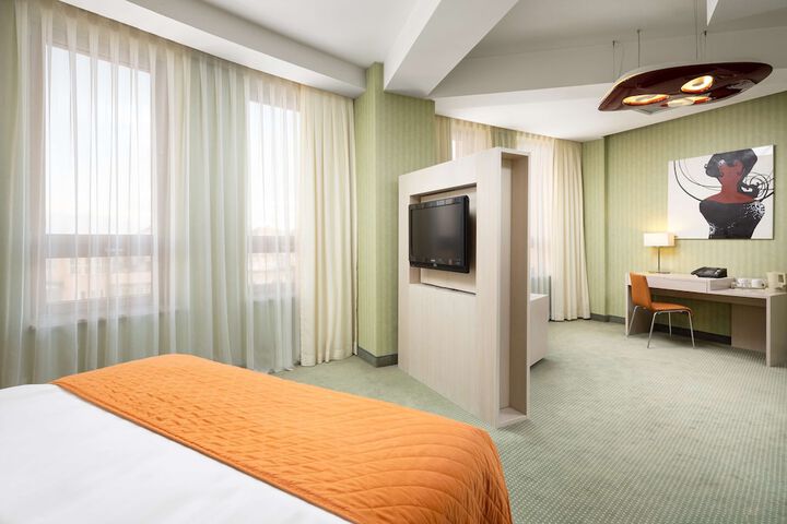 Room 19 of 75