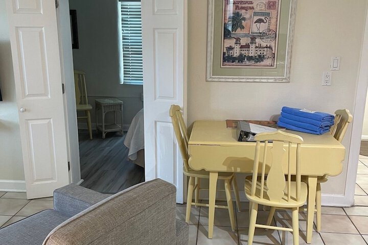 Room 35 of 52
