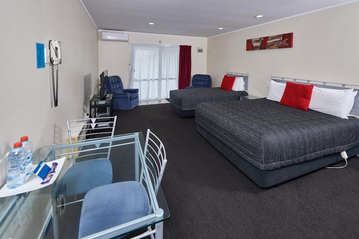 Room 15 of 57