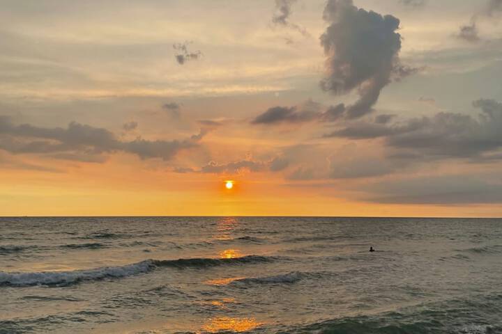 Beach 141 of 143