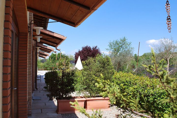 Terrace/Patio 29 of 40