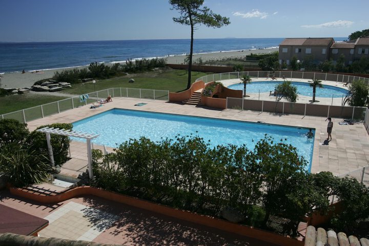 Hotel with Pool