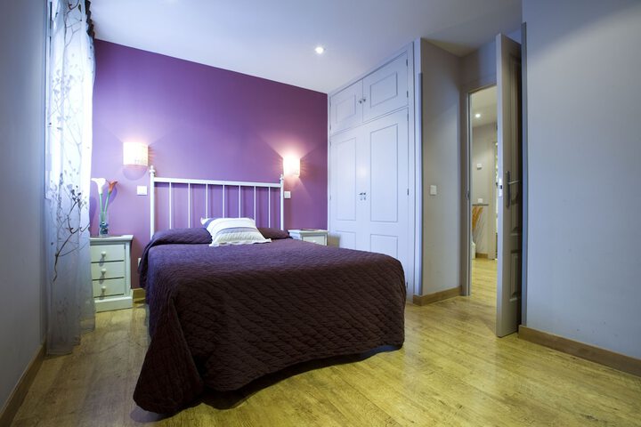 Room 5 of 20