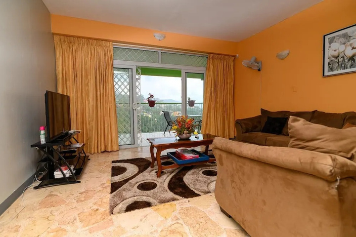 Room 4 of 15